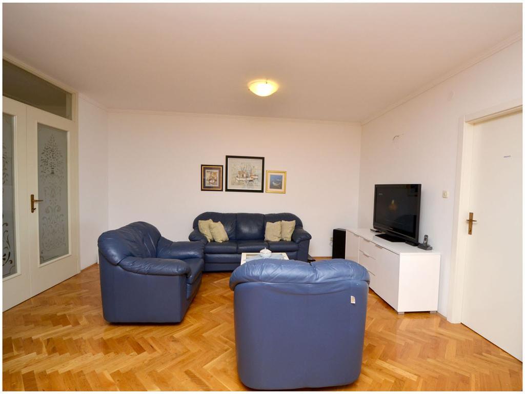 Apartment Laura โปดสตรานา ห้อง รูปภาพ