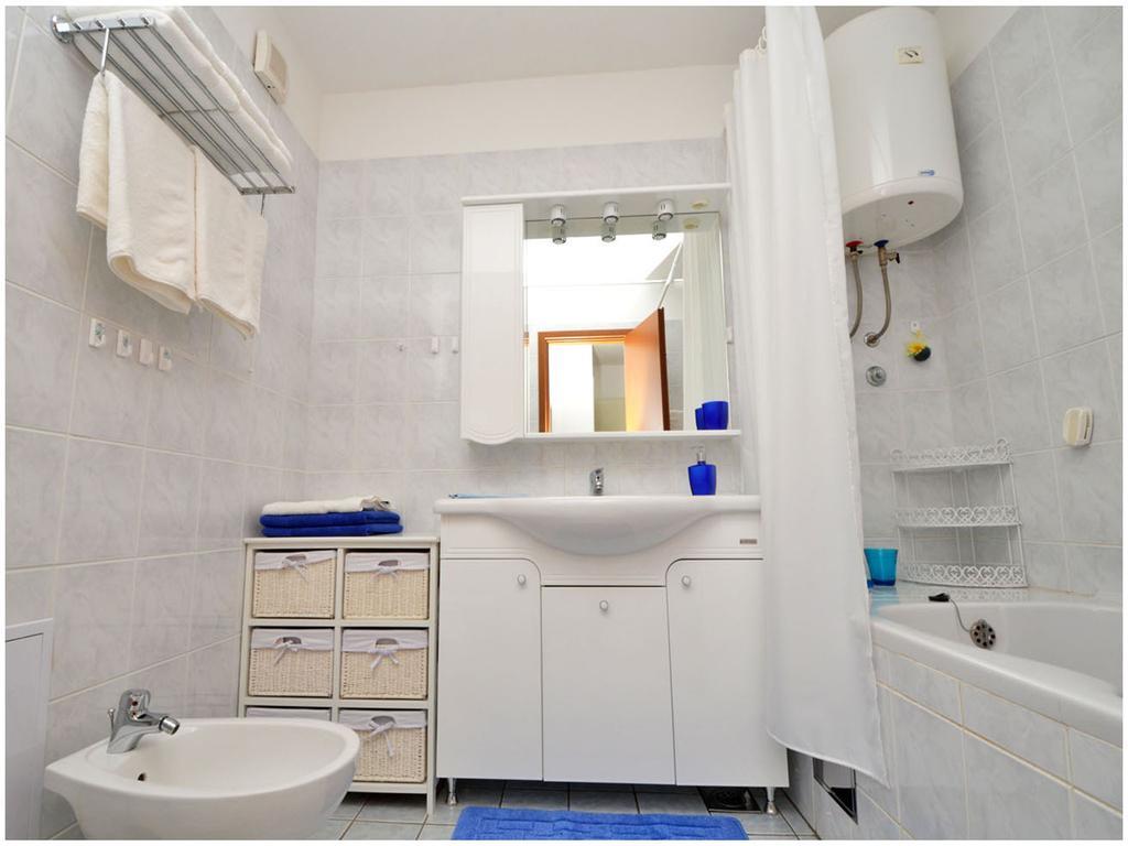 Apartment Laura โปดสตรานา ห้อง รูปภาพ