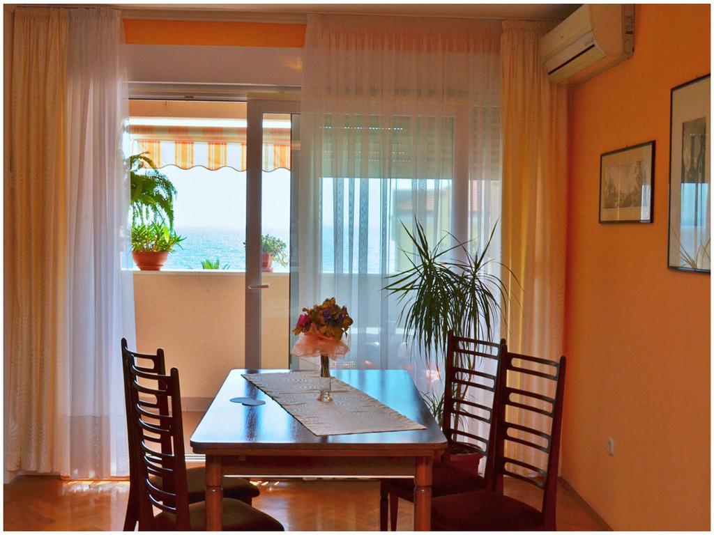 Apartment Laura โปดสตรานา ห้อง รูปภาพ